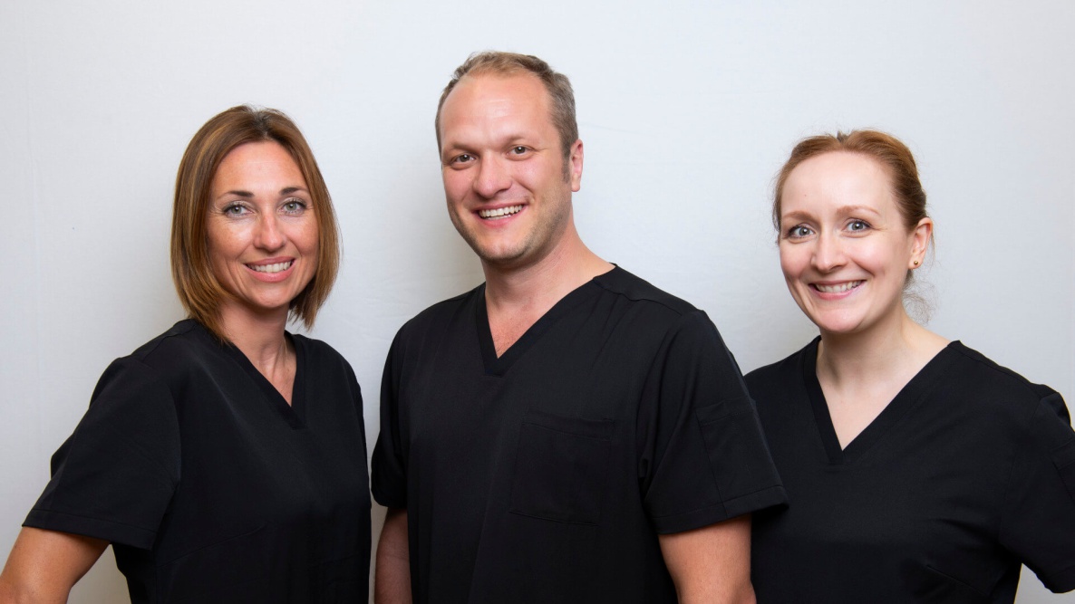 Praxis für Zahnheilkunde und Implantologie - ZahnarztAubing Dr. Johannes Stern, M.Sc. München